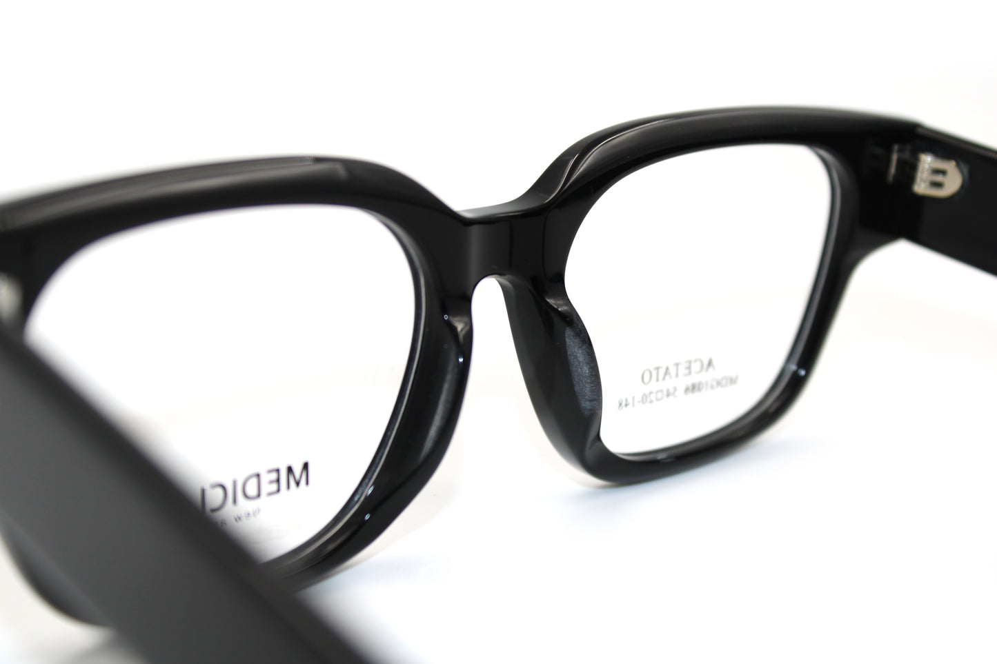 MEDICI EYE WEAR GOLD MDG1086